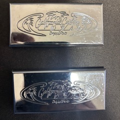 超希少カルフォルニアカスタムエンブレムの画像