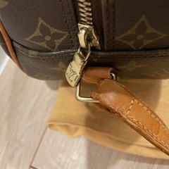Louis Vuitton ルイヴィトン モノグラム ブロアの画像