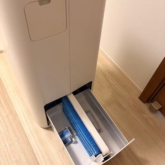 シャープ　加湿空気清浄機2019年製
の画像