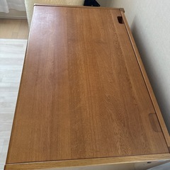 カリモク　学習机　作業台　の画像