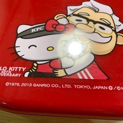 非売品ハローキティ✖️KFCコラボ　バスケット&弁当箱　未使用の画像