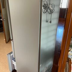 2024年製　冷凍冷蔵庫　パナソニック　NR-C33ES1の画像