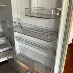 2024年製　冷凍冷蔵庫　パナソニック　NR-C33ES1の画像