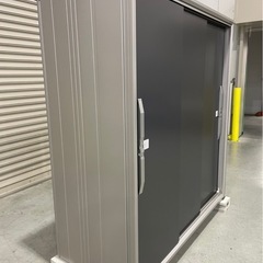 ヨドコウ物置　現行モデル　美品　　　　　配送設置‼️の画像