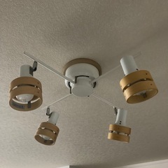 【取引中】照明の画像