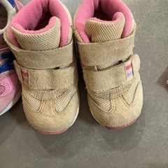 ニューバランス　 アシックス　子供シューズ　バラ売り可の画像