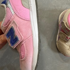 ニューバランス　 アシックス　子供シューズ　バラ売り可の画像