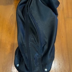 adidas ゴルフバックの画像