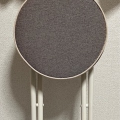 折り畳み椅子　の画像