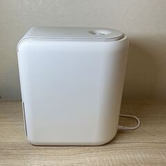加湿器 除湿 空気清浄機能付き ホワイトの画像