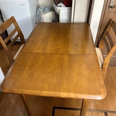 ダイニングチェアセット　2〜4人用　折りたたみの画像