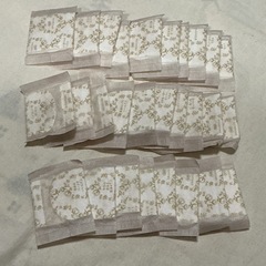 決定!!【無料】新品 お産用パッド& おりものシートの画像