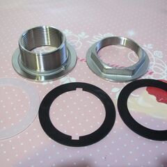 💗新品未使用💗ステンレスタンク取り付け金具💗６２２２－４０の画像