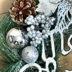 クリスマスリースの画像