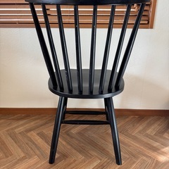 ニトリ　ウィンザーチェア2脚の画像