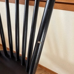 ニトリ　ウィンザーチェア2脚の画像