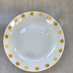 カレー皿（水玉　直径21センチ）の画像