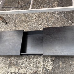 (運搬費込)(即日、深夜ok)オシャレブラック　ローテーブルの画像