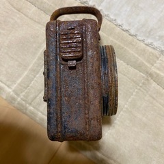 懐中電灯 333 モデル 錆びた金属製
の画像