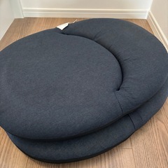 コンパクト座椅子　ニトリの画像