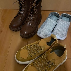 22.5cmの靴3足の画像