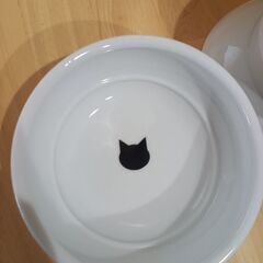⚠️値引き対応不可⚠️猫壱 フードボウル2つ(猫用)の画像