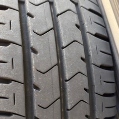 スズキハスラー　ホイール付きラジアルタイヤ　バリ溝の画像