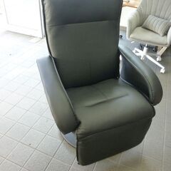 ※取引中/売約済***********未使用/新品　訳あり特価　1人掛け オットマン一体型 チェア ソフトレザーの画像