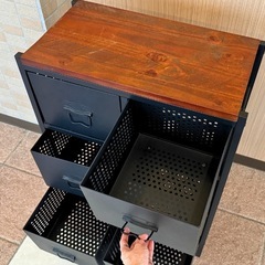 【引き取り限定】ヴィンテージ風ドロワーチェスト/スチールフレーム/美品の画像