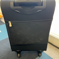 キャリーケースの画像