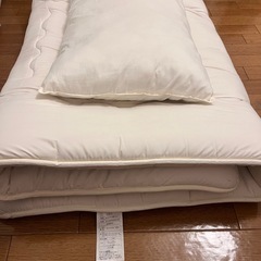 寝具　敷布団　枕セットの画像