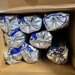 14000円　2025.６月製　セメダインタイルエース Pro 2kg　白８本の画像