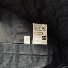 【メンズ・GU】綿パン　長ズボン　10分丈　チノパン　ブラック　85㎝の画像