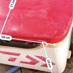 福岡市発 送料全国一律1500円 お引き取りも可能です ダイワクーラーボックスライトトランク3 GU 3000Rの画像