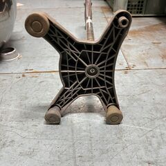 介護用杖 4本足 多点杖 歩行補助具 伸縮式※1つ足がありません。の画像