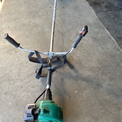 日立草刈機の画像