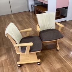 キャスター付き回転チェア2脚セット【町田市再生家具】　252320の画像