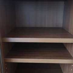 美品 dinos　≪幅89.5cm≫頑丈棚板引き戸本棚 奥行44cm  Ｎミラーダークブラウンの画像