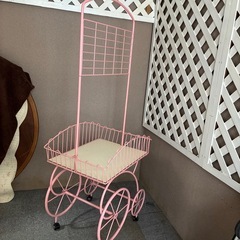 キャスター付きワゴンの画像