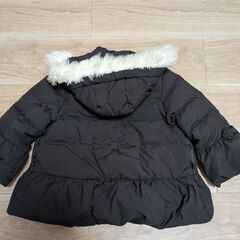 メゾピアノ 黒 ファー付きダウンコート 100センチの画像