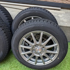 美品　スタッドレスタイヤ165/65ー14   ホイール付き4本セットの画像