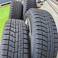 美品　スタッドレスタイヤ165/65ー14   ホイール付き4本セットの画像