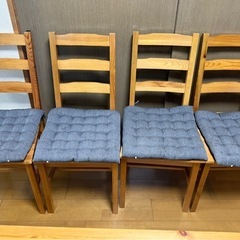 ナチュラル木目のダイニングテーブル＆チェア4脚セット（118×75×高さ73.5cm） の画像