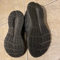 アシックス　asics 黒　スニーカー　25.0センチ
の画像