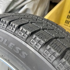 ミニクーパーに履いていたタイヤ、ホイルです
の画像