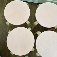 スツールの画像