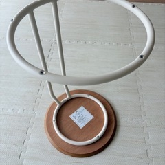 ニトリ　サイドテーブルの画像