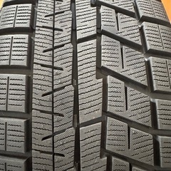 【ホイール付きスタッドレスタイヤ】の画像