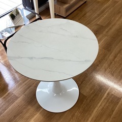 ラウンドテーブル【町田市再生家具】　252321の画像