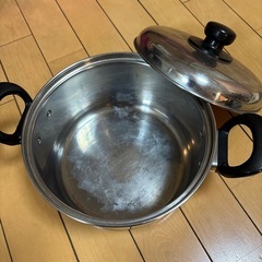 ステンレ両手鍋の画像